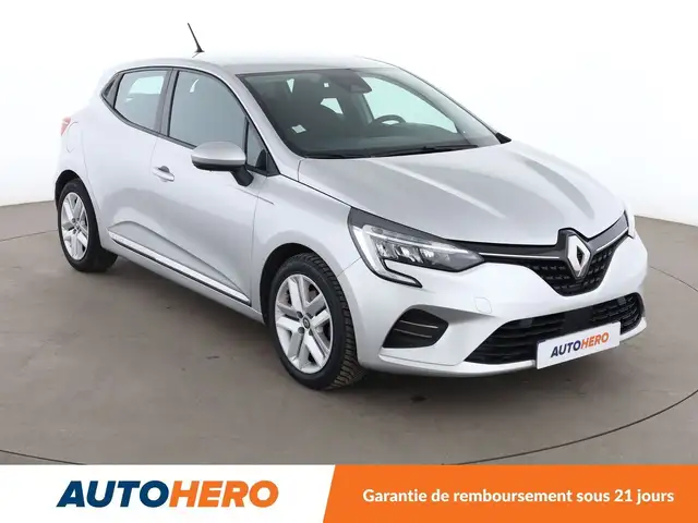 Renault Clio view 8