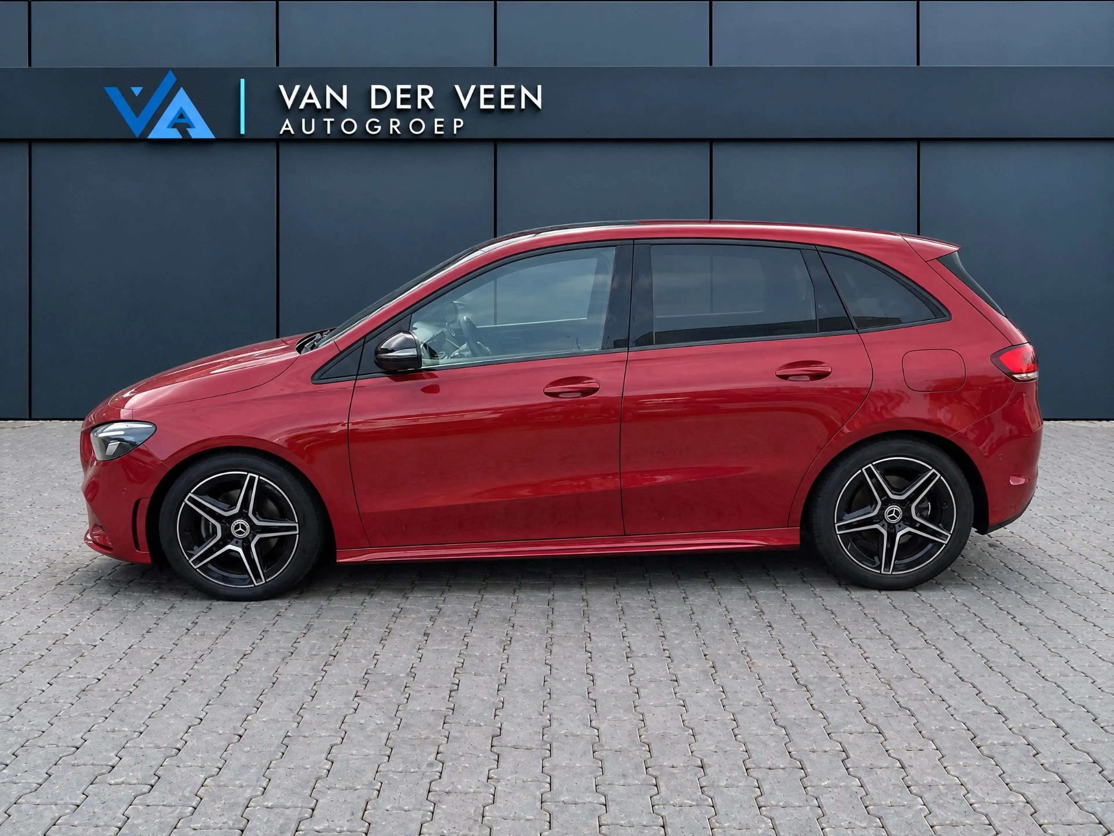 Mercedes-Benz B 200 Business Solution AMG | Incl. 12 Maanden garantie — photo 9