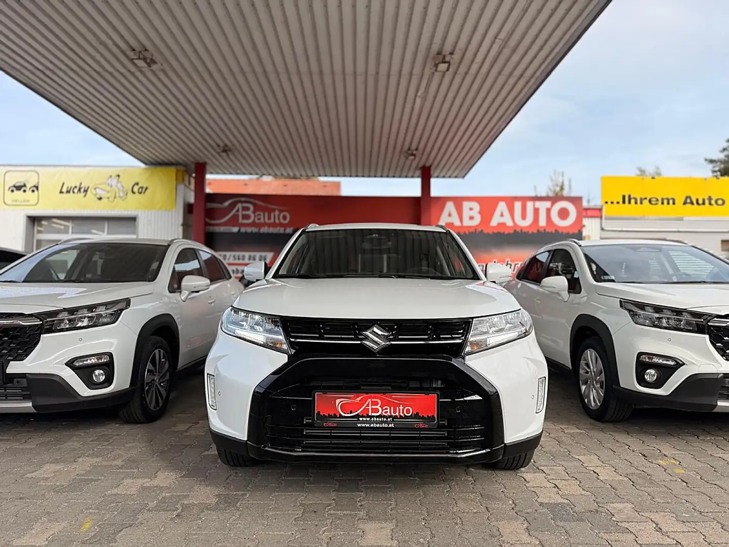 Suzuki Vitara 1,4 Hybrid ALLGRIP flash Aut. Weiß - 2