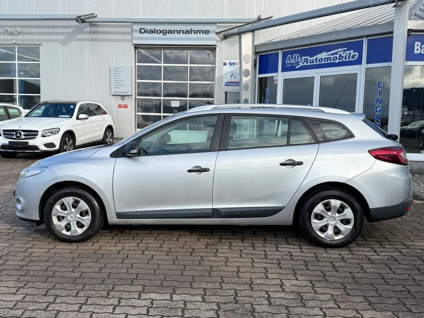 Renault Megane III Grandtour Expression Grau - 2