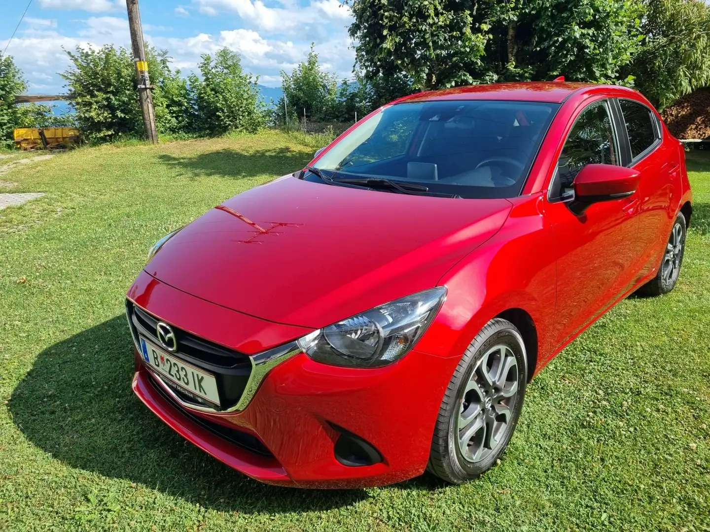 Mazda 2 G75 Takumi Rot - 2