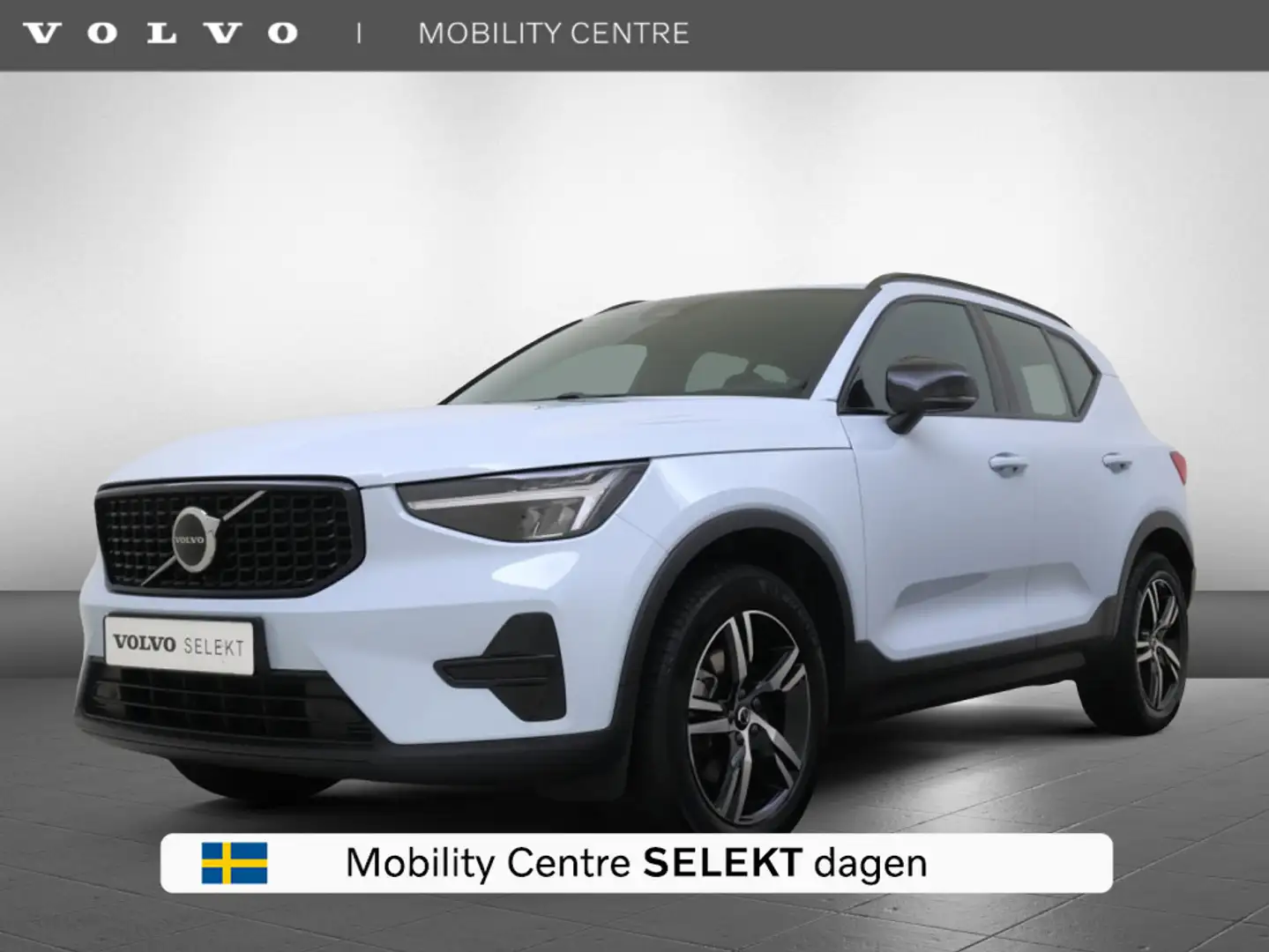 Volvo XC40 B4 Plus Dark | Trekhaak | Dodehoekdetectie | Achte Bleu - 1