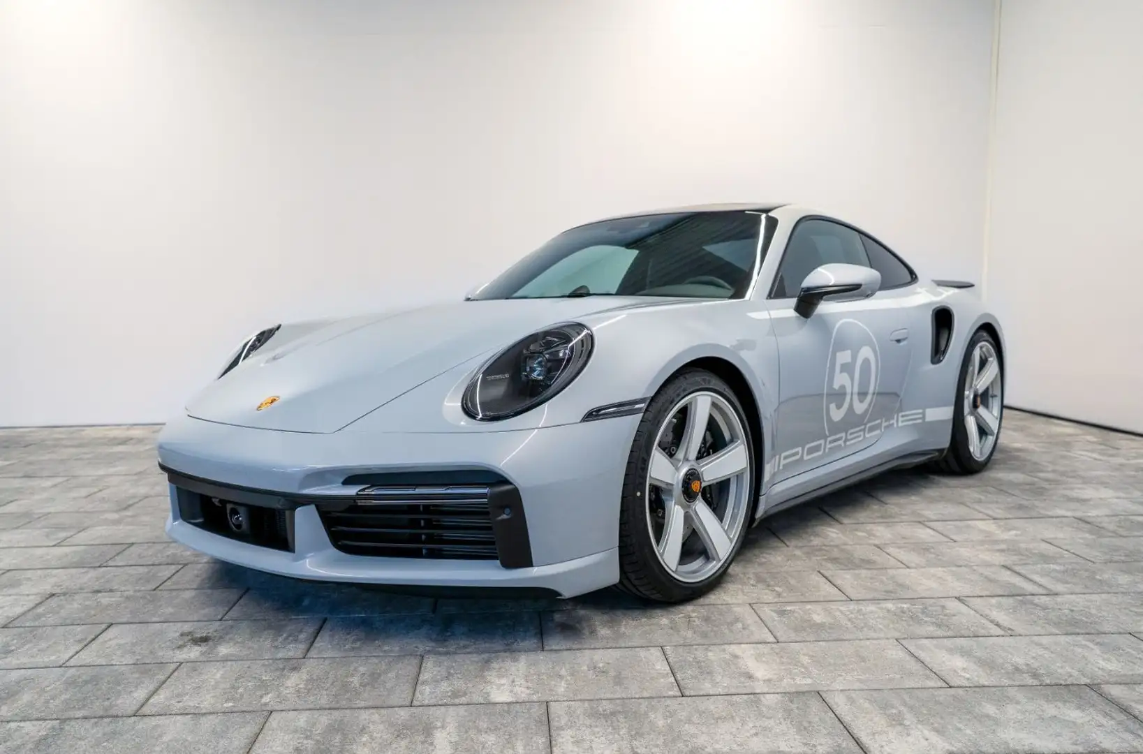 Porsche 992 911 TURBO 50 Jahre °on stock°1 of 1974° Grau - 2