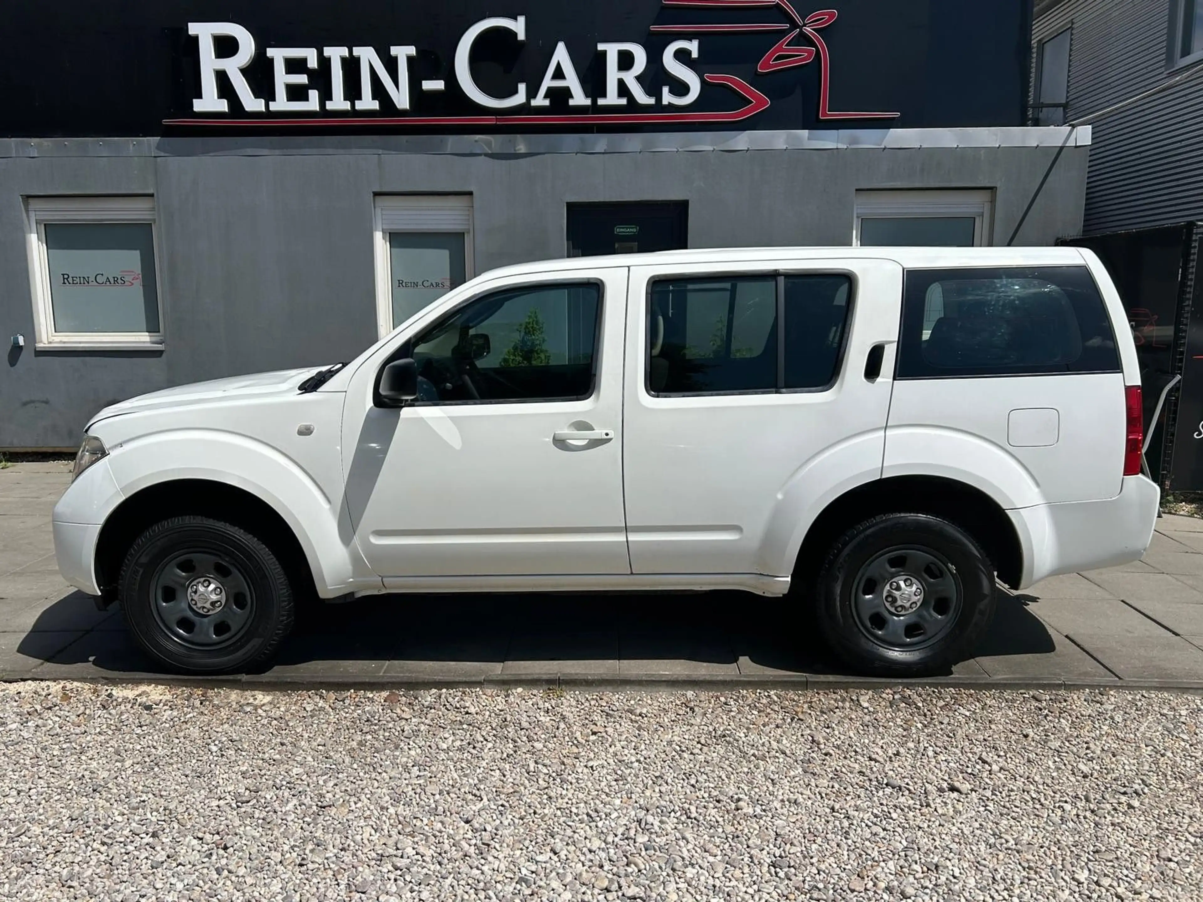 Nissan Pathfinder 2,5 dCi XE Plus/7-SITZ/AHK/KLIMAAUT./ — photo 3
