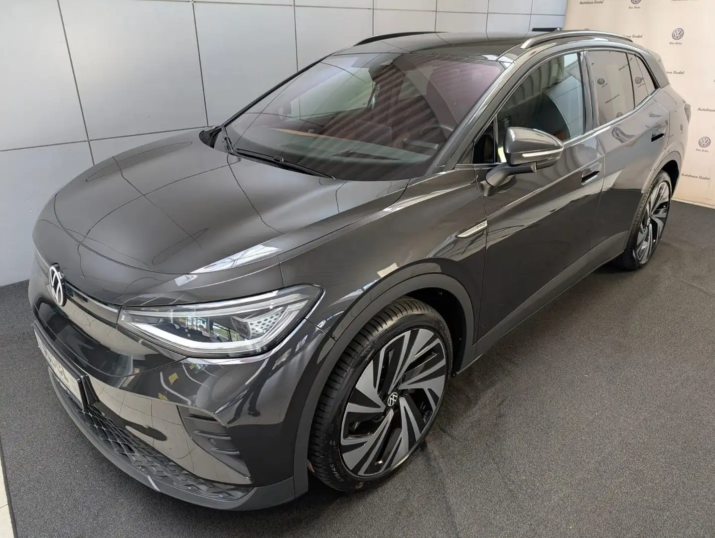 Volkswagen ID.4 Pro Performance 77kWh 21" Wärmepumpe Kamera Grijs - 1