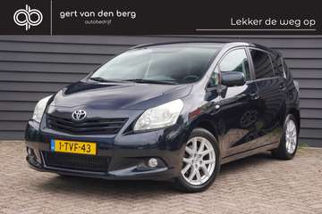 1.8 VVT-i Aspiration - 7 PERSOONS - TREKHAAK - CRU