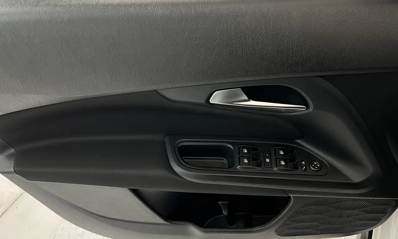 Fiat Tipo MultiJet City Cross 1,3 70kW NAVI KAMERA SITZH E6d, миниатюра 15