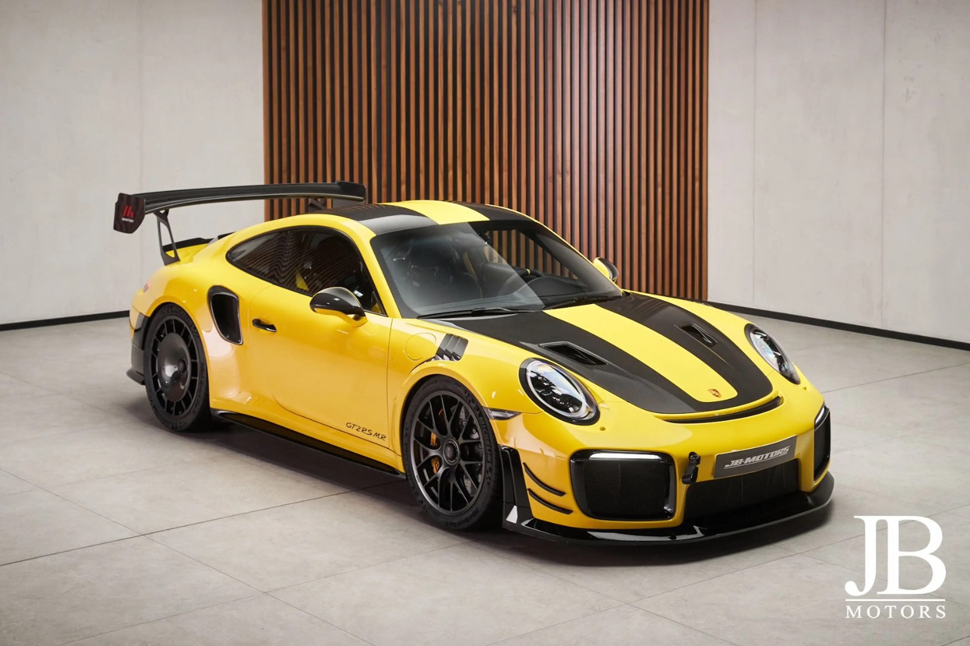 Porsche 991 GT2 RS Manthey Paket Weissach Lift Clubsport