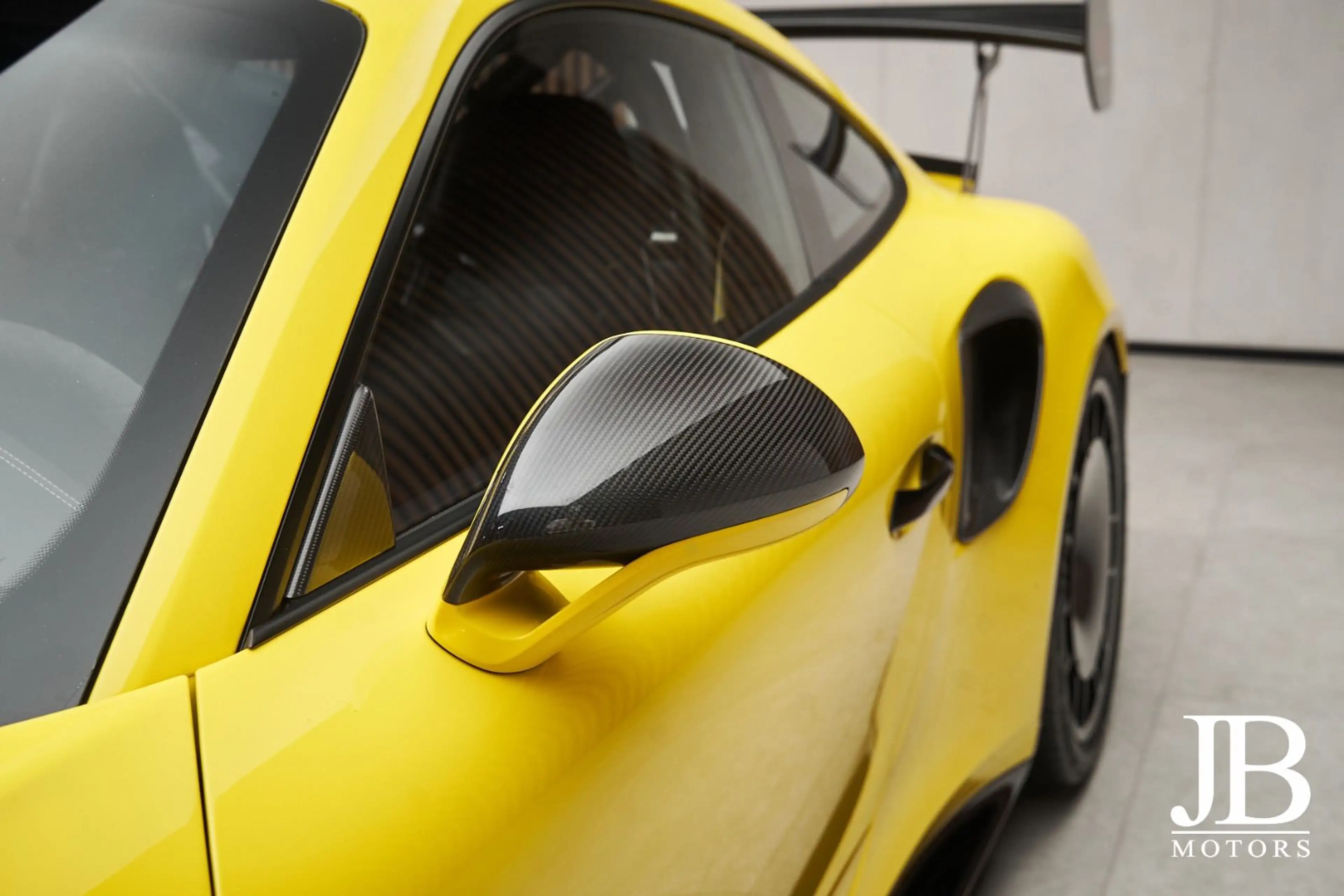 Porsche 991 GT2 RS Manthey Paket Weissach Lift Clubsport — photo 14