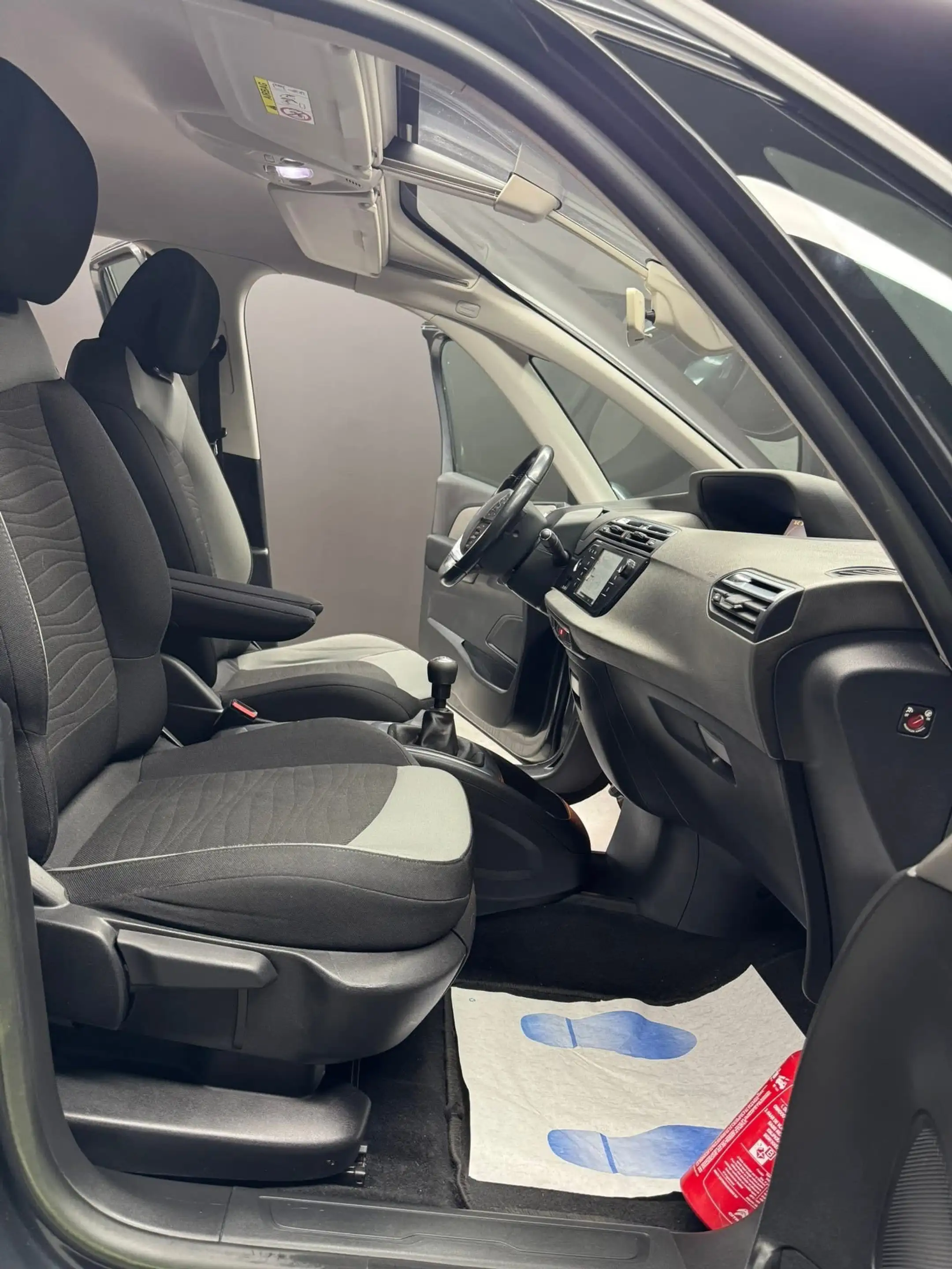 Citroen C4 Picasso C4 Picasso 2.0 BlueHDi **12 mois de garantie** — photo 12