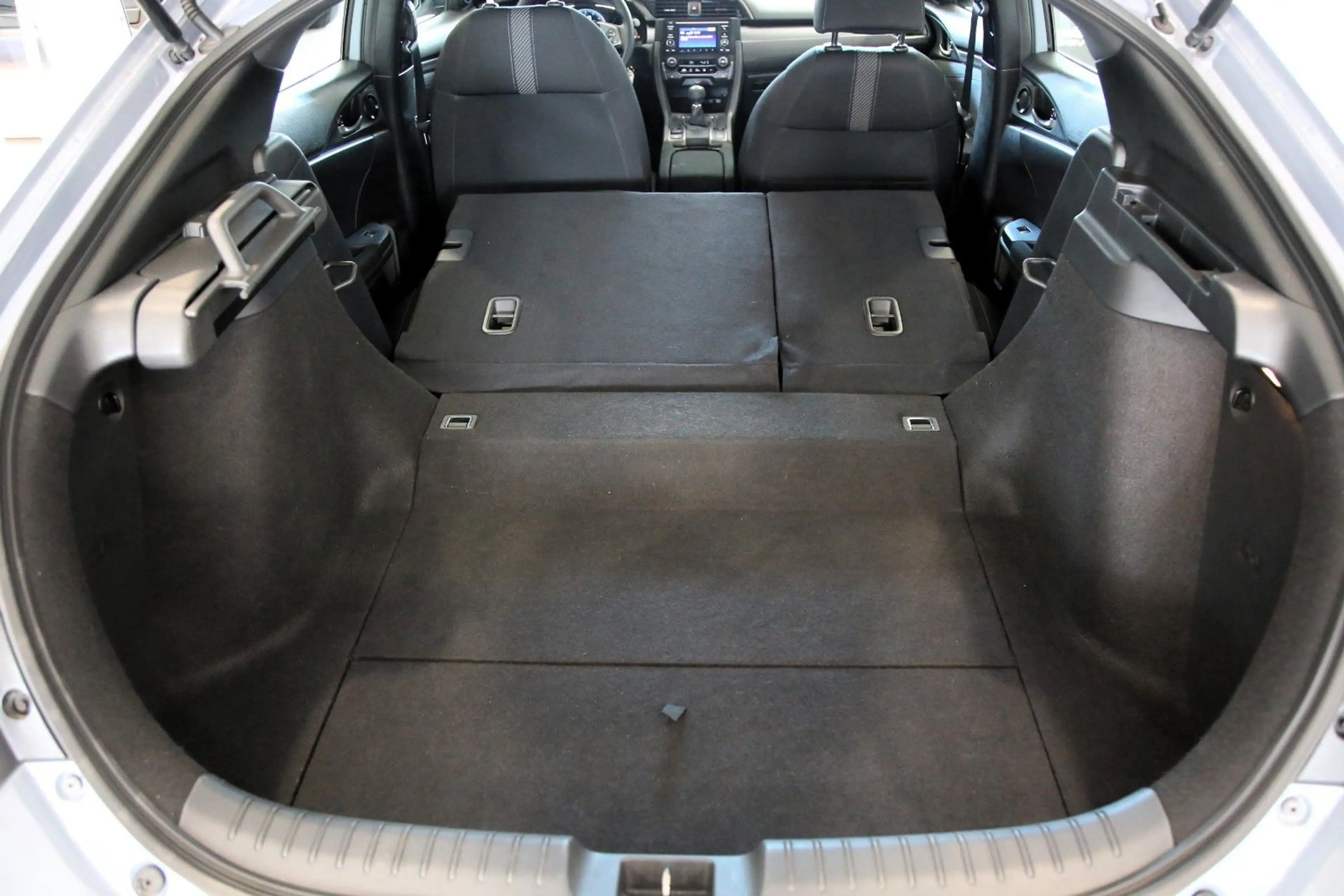 Honda Civic Lim. 5-trg. 1.0 Comfort sehr gepflegt — photo 11