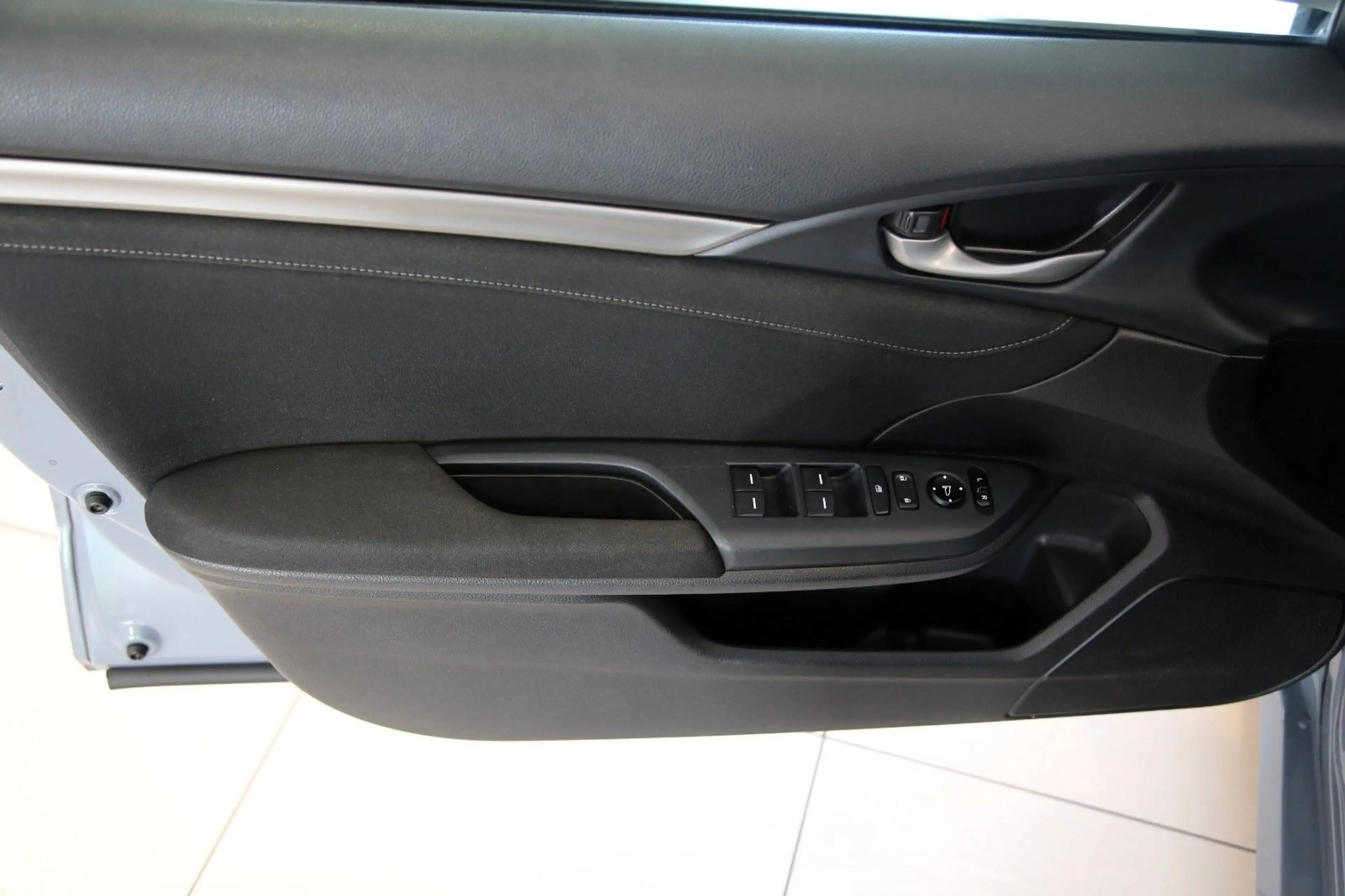 Honda Civic Lim. 5-trg. 1.0 Comfort sehr gepflegt