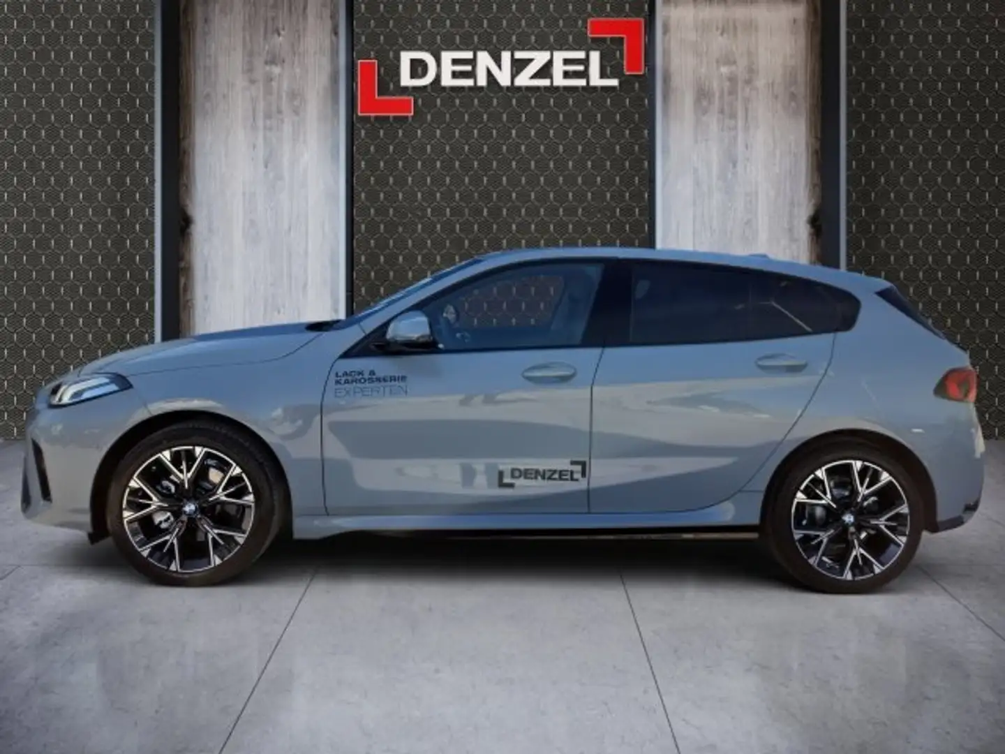 BMW 116 F70 Grau - 2