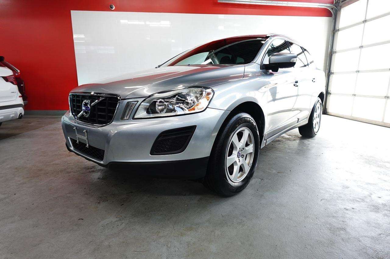 2012 Volvo XC60 DEALER MAINTAIN,PANO ROOF,LEVEL III,BLIND SPOT alt 3