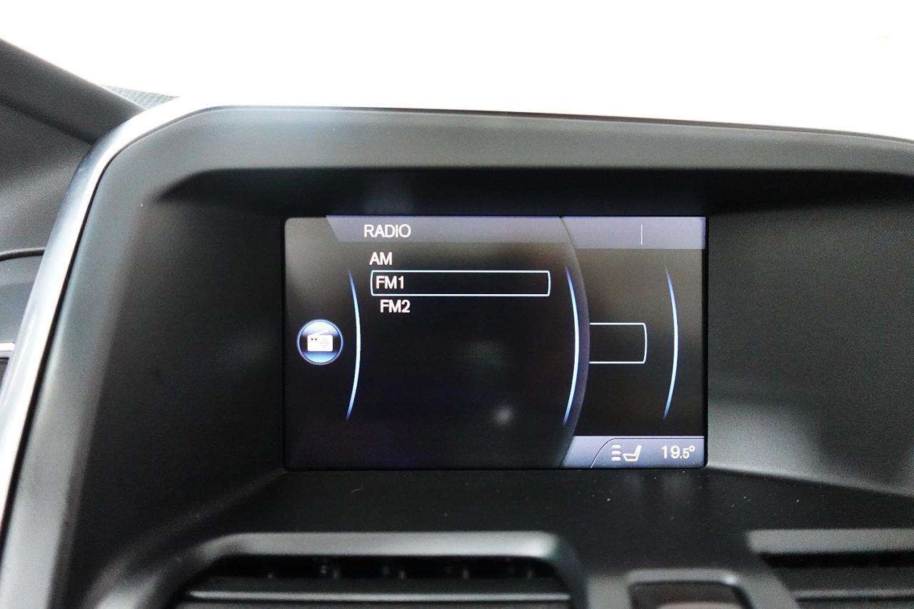 2012 Volvo XC60 DEALER MAINTAIN,PANO ROOF,LEVEL III,BLIND SPOT thumb 23