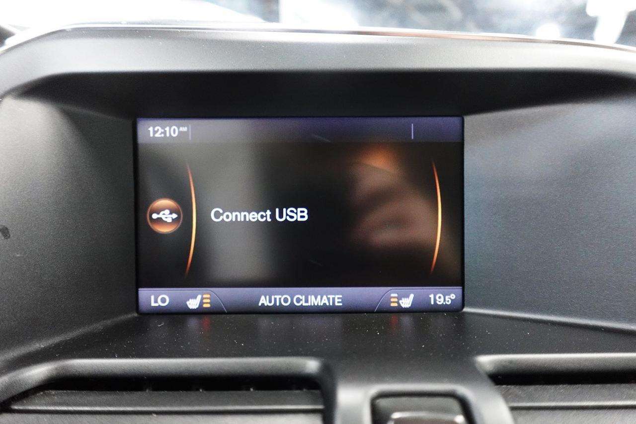 2012 Volvo XC60 DEALER MAINTAIN,PANO ROOF,LEVEL III,BLIND SPOT thumb 22