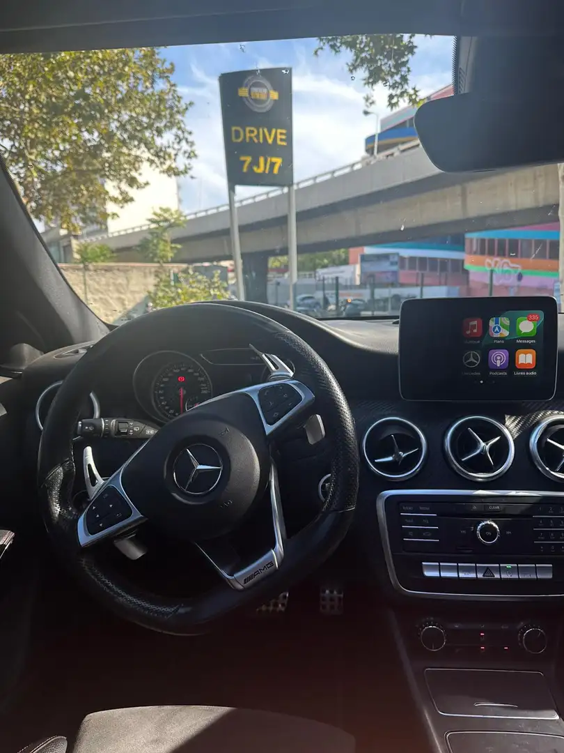 Mercedes-Benz 180 Classe A AMG Gris - 2