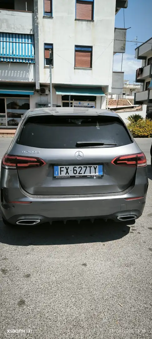 Mercedes-Benz B 200 d Premium auto Grigio - 2