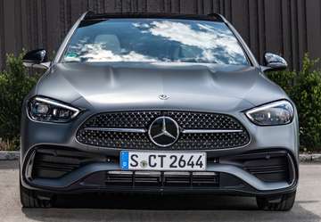 Estate 300e 9G-Tronic