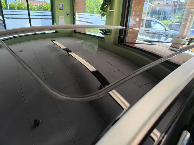MG ZS view 16