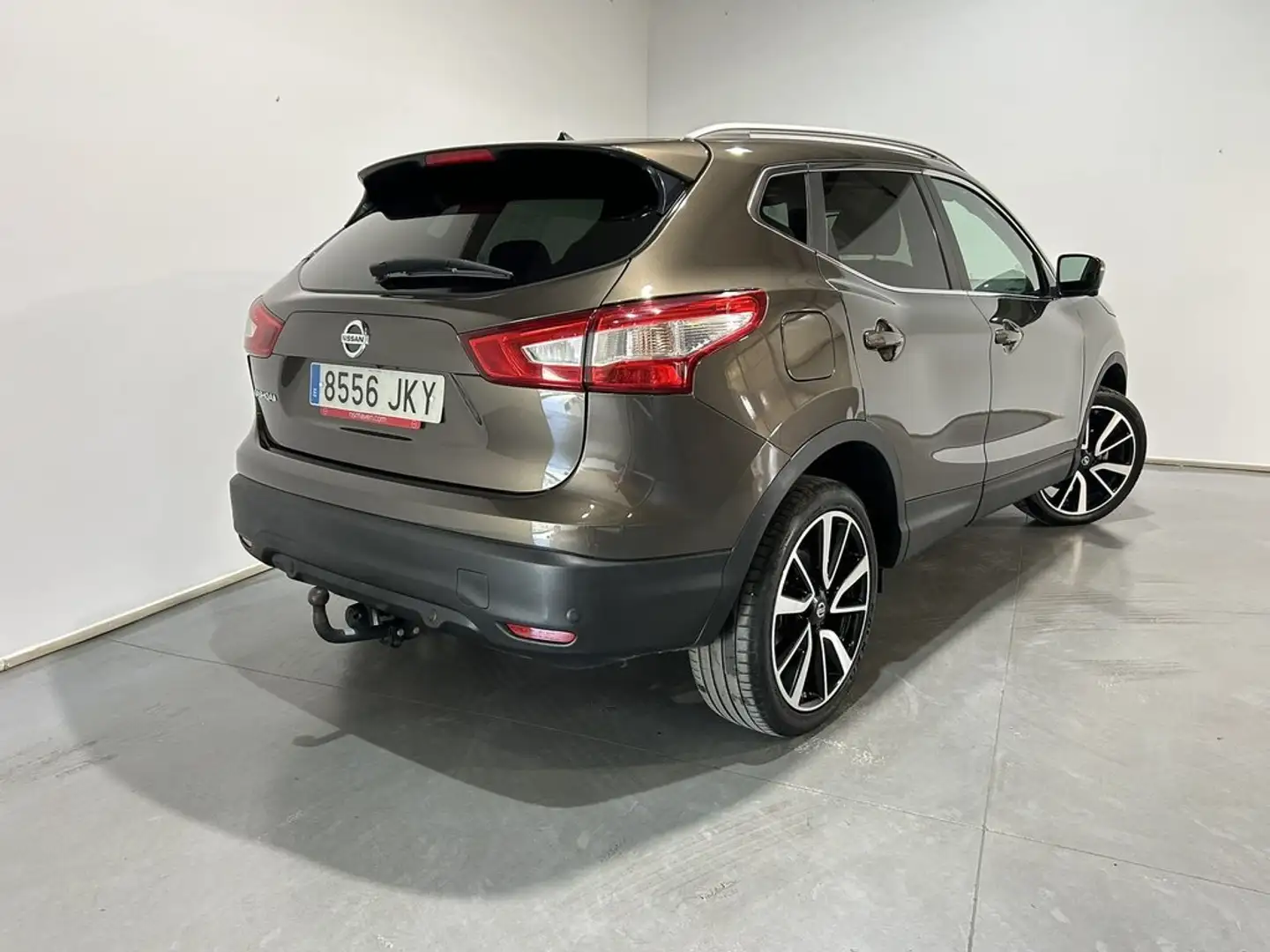 Nissan Qashqai 1.6dCi Tekna 4x4-i Marrón - 2