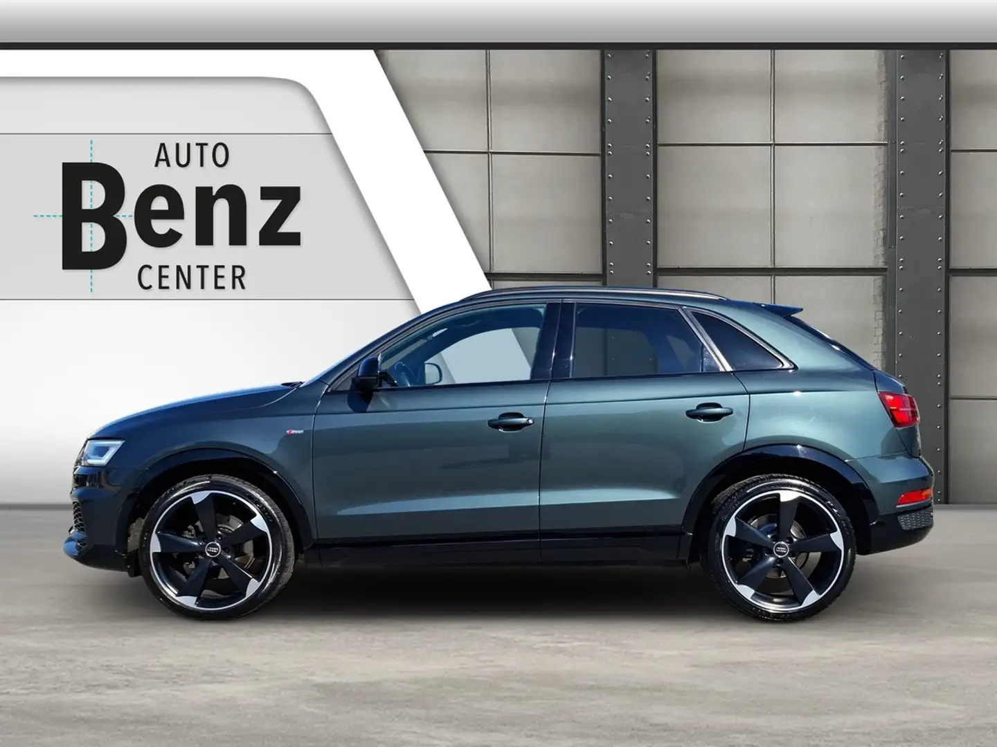 Audi Q3 2.0 TFSI S-tronic sport quattro *LED*AHK*NAVI* Зелений - 2
