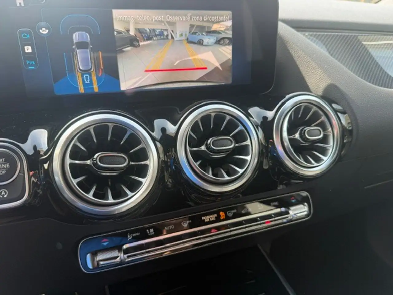Mercedes-Benz GLA 2026 — фото 13