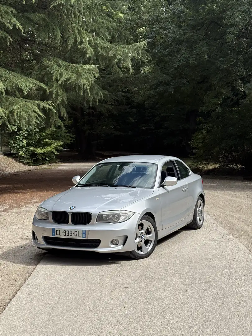BMW 120 120d 177 ch Excellis Argent - 2