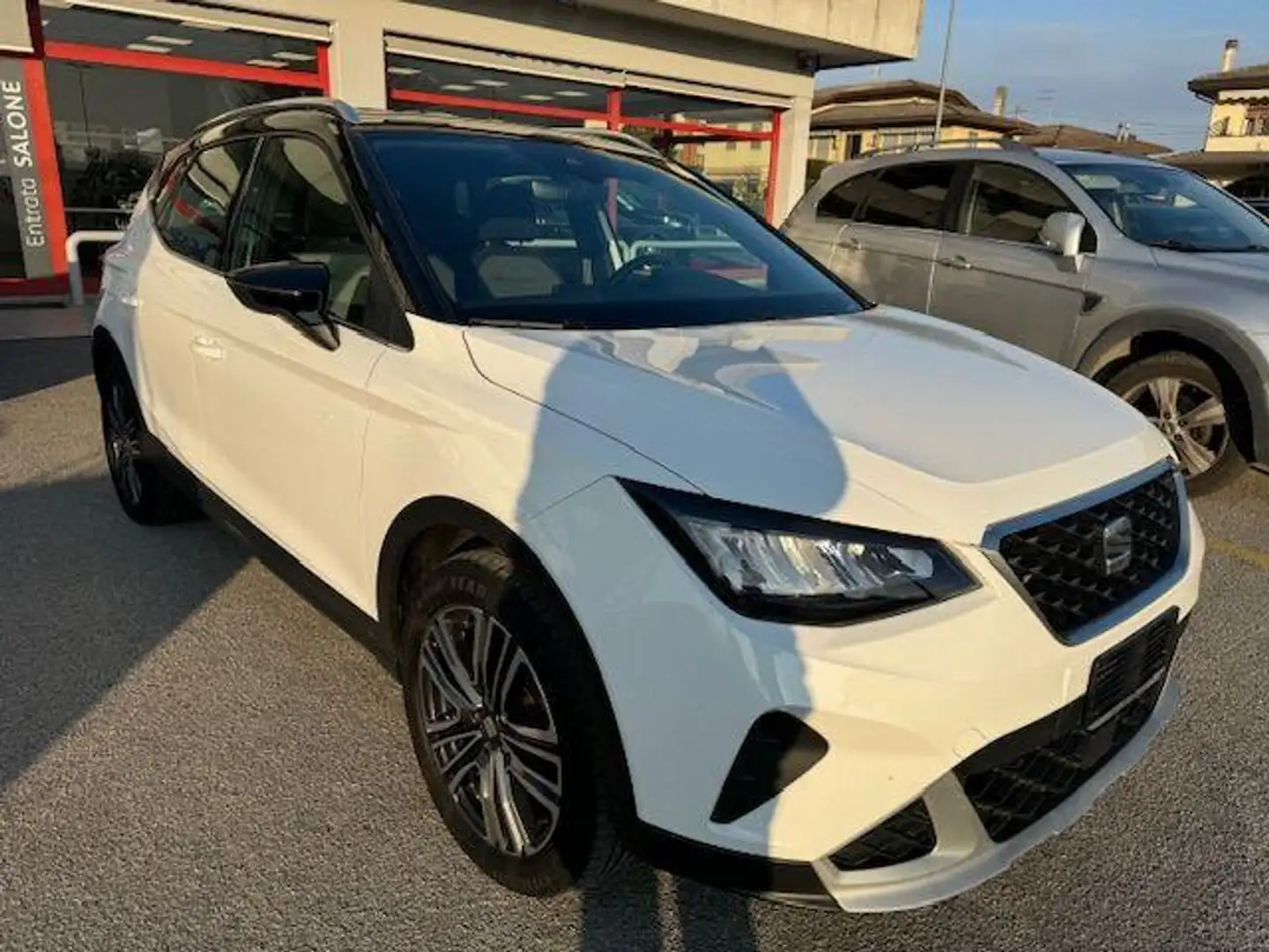 SEAT Arona 1.0 ECO TSI XPERIENCE 110CV Bianco - 2