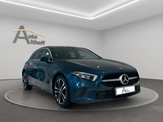 Mercedes-Benz A 200 A200 d DCT Edition 19 KAM CARPLAY AMBI LED NAV