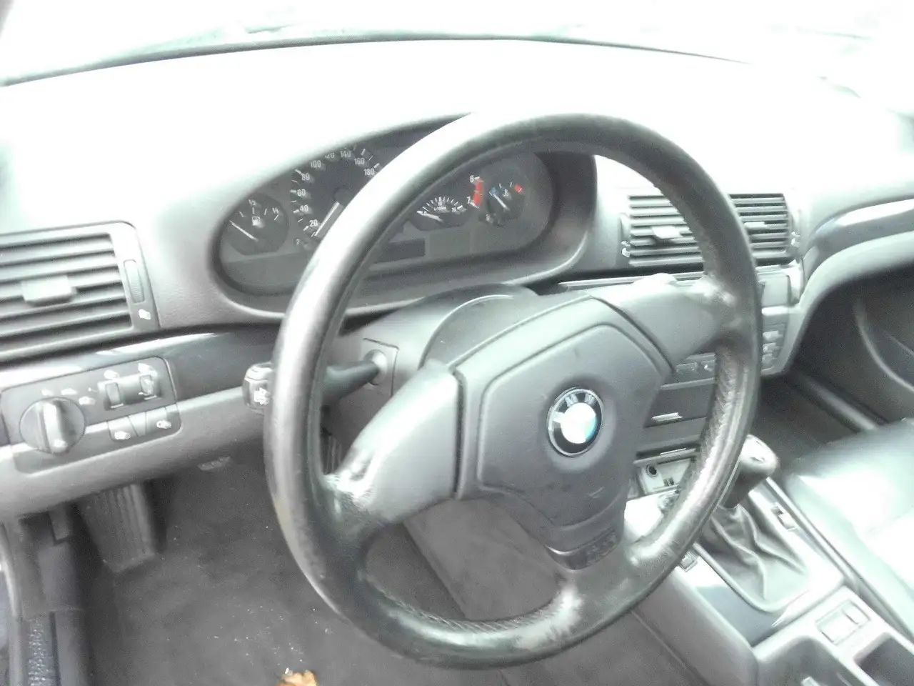 BMW 320 i Leder,Klima,Schalter, foto 10