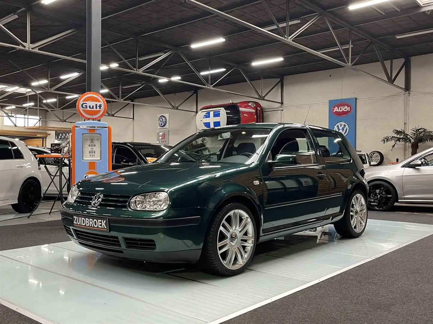 Volkswagen Golf IV 1.6 Automaat 104DKM!! Airco!! Trekhaak!! Green - 1