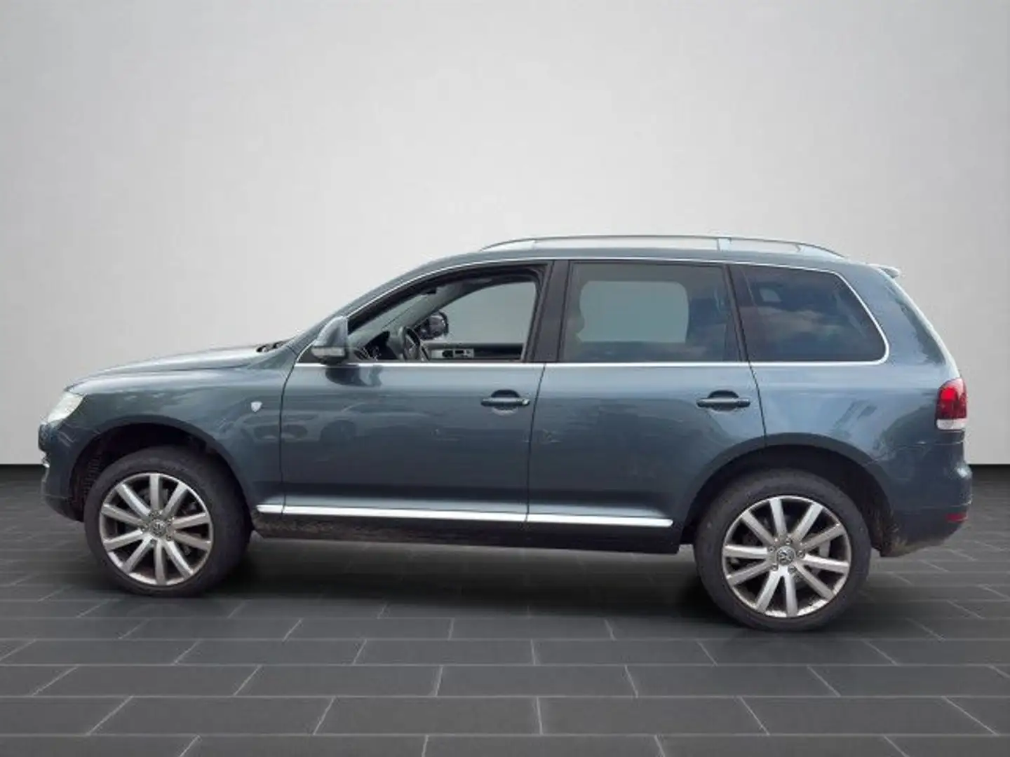 Volkswagen Touareg V10 TDI  Individual / Exclusive Grau - 1
