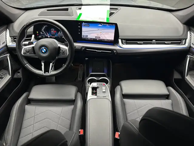 BMW X1 view 12
