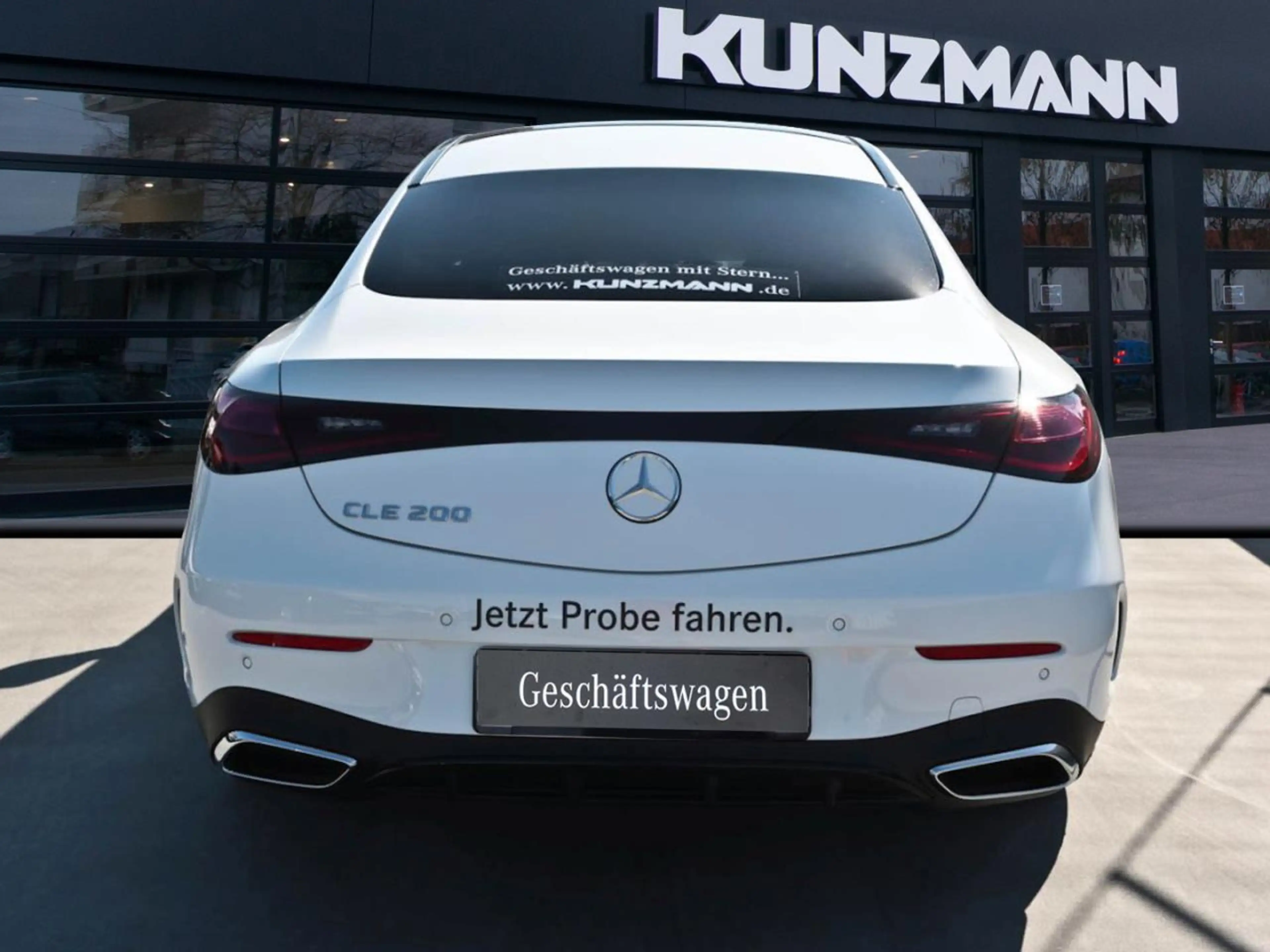 Mercedes-Benz CLE 200 Coupé AMG Night Panorama Distronic 360° — photo 4