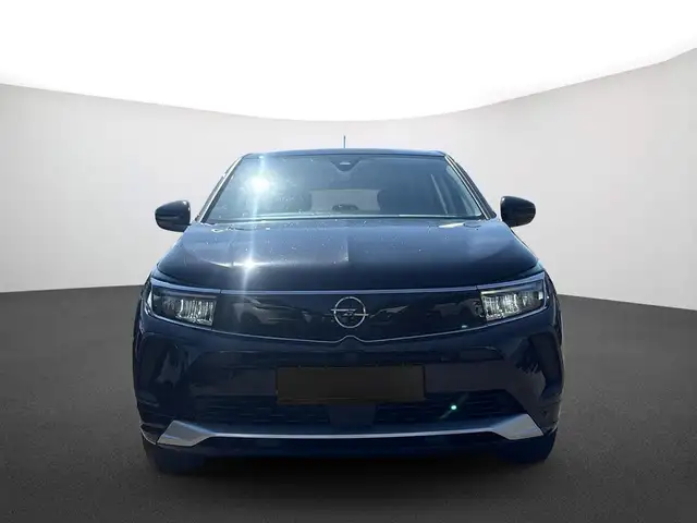 Opel Grandland view 3