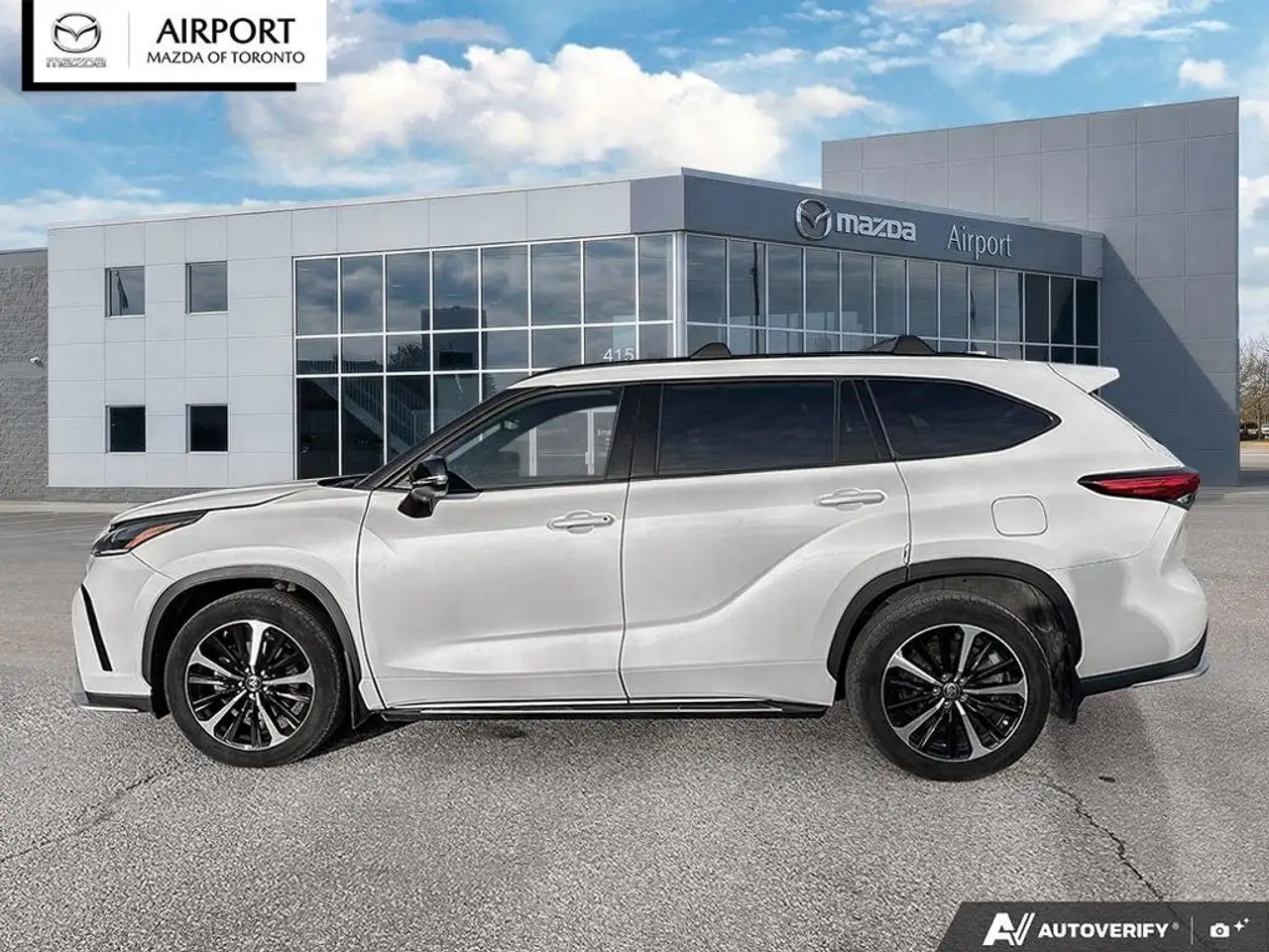Toyota Highlander снимка Toyota Highlander