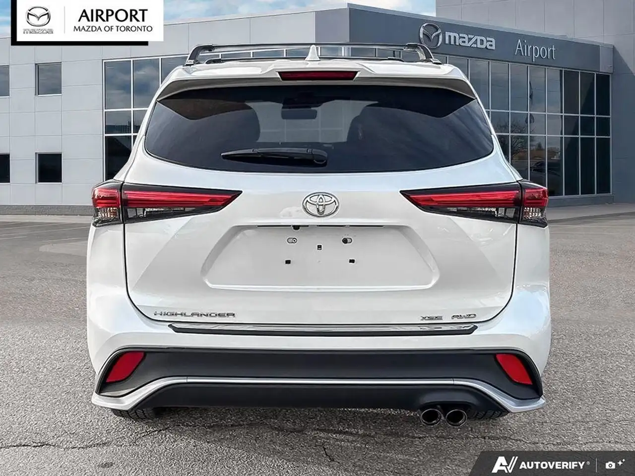 Toyota Highlander снимка Toyota Highlander