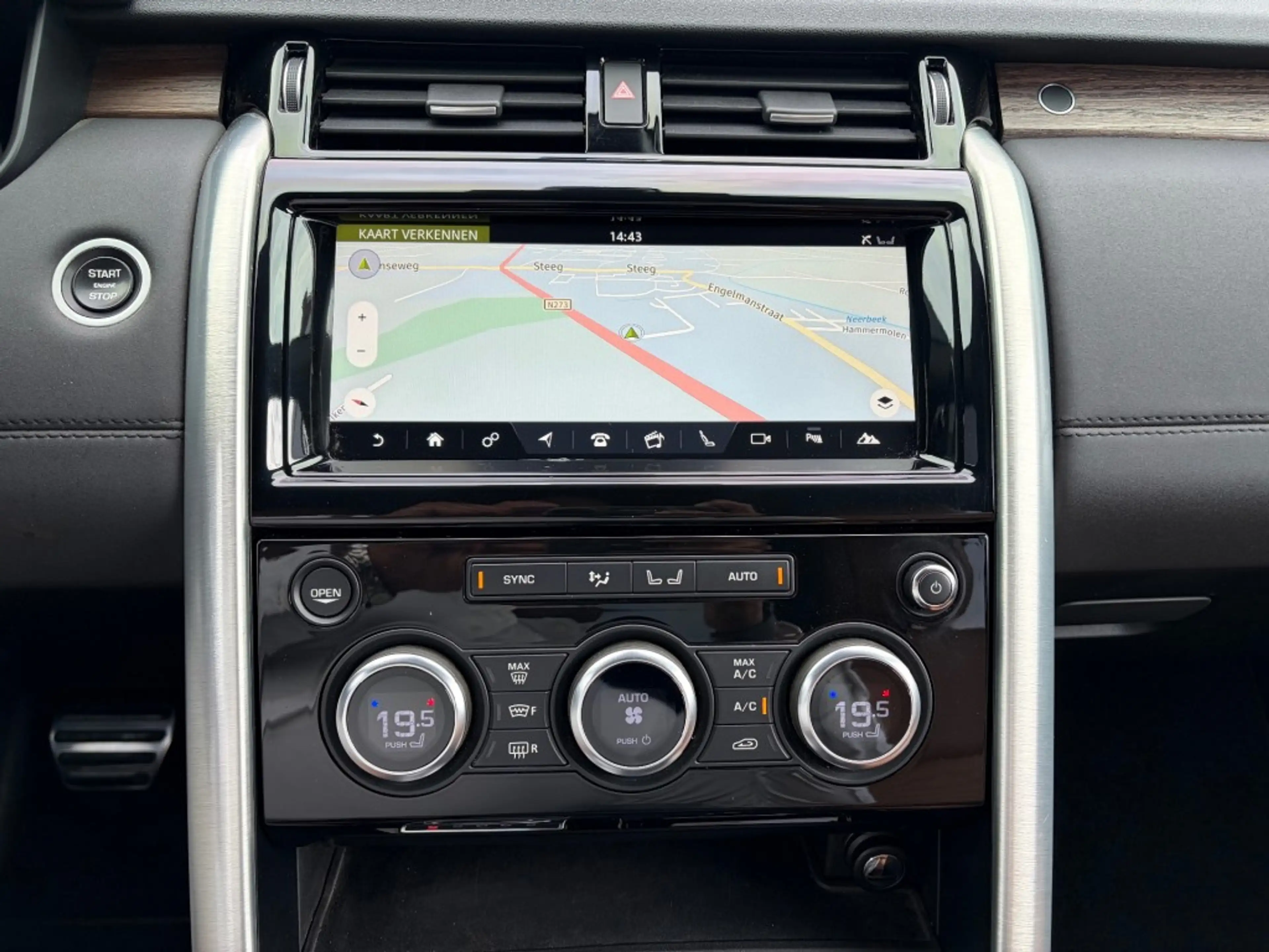 Land Rover Discovery 2.0 SD4 HSE Luxury 7-persoons Pano Luchtvering Mer — photo 8