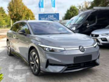 Tourer Pro 77 kWh, Head-Up, BLIS, Trekhaak, 360°-camera, Fabrieksgarantie