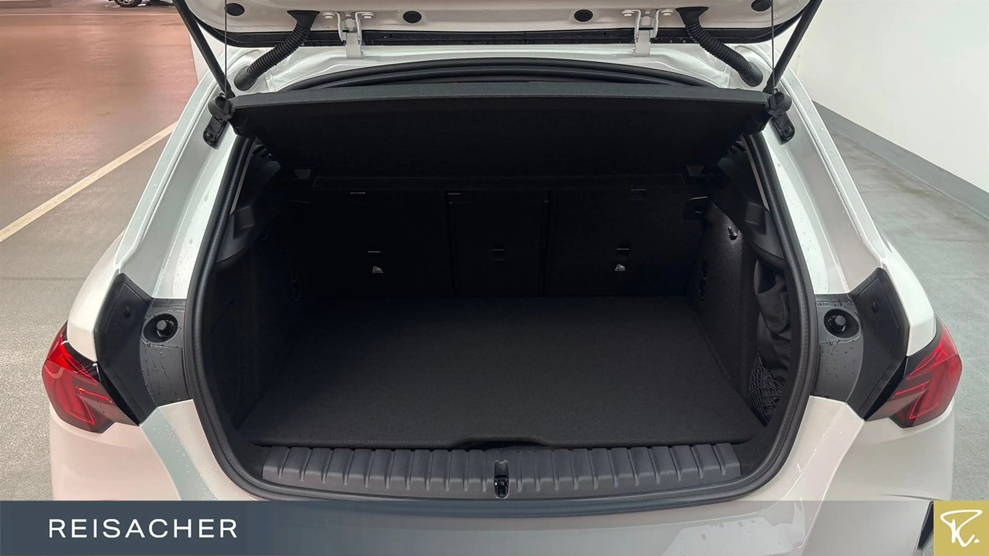 BMW 120 Autom. Parksystem Keyless Go Sitzheizung — photo 10