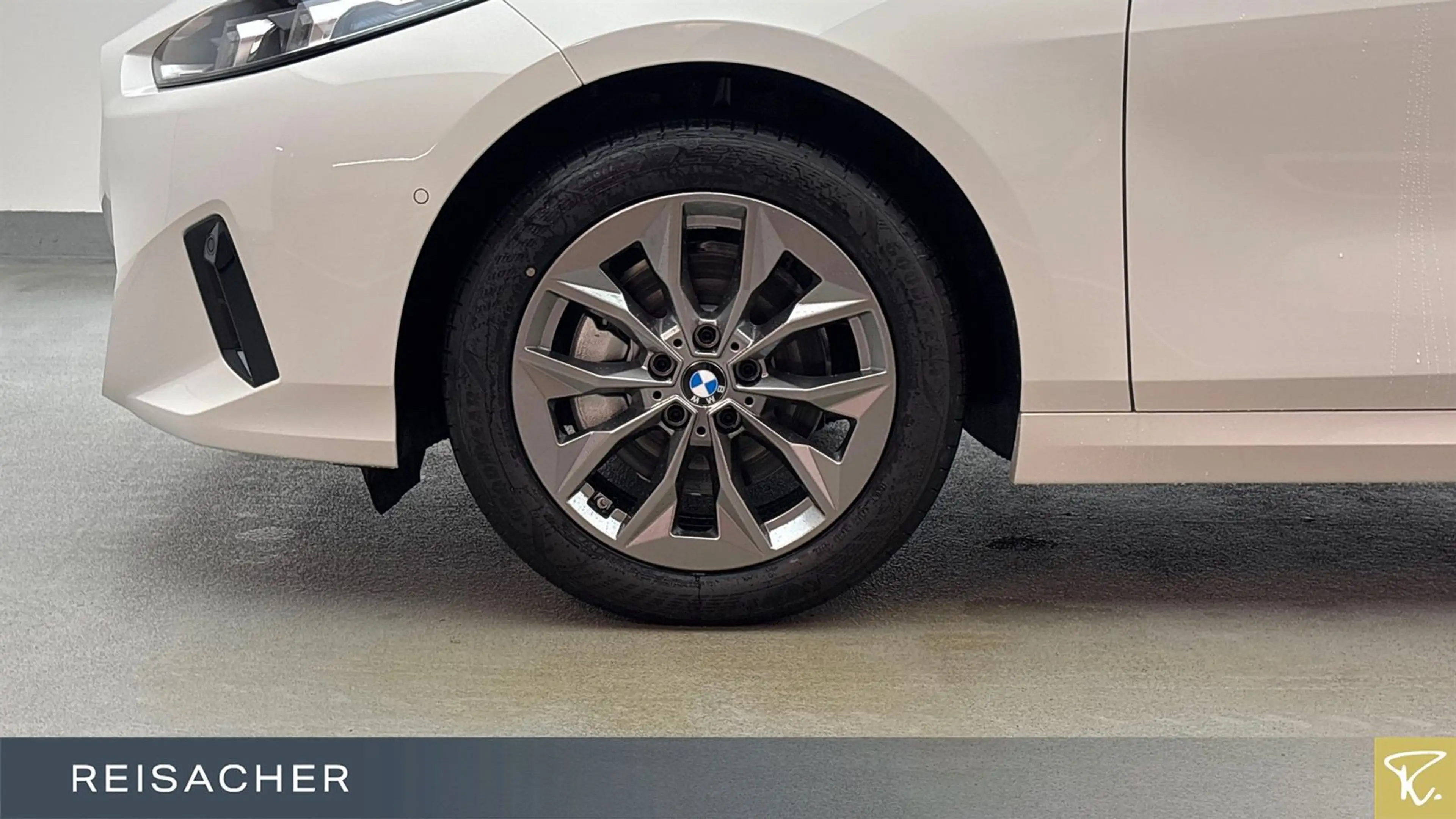 BMW 120 Autom. Parksystem Keyless Go Sitzheizung — photo 3