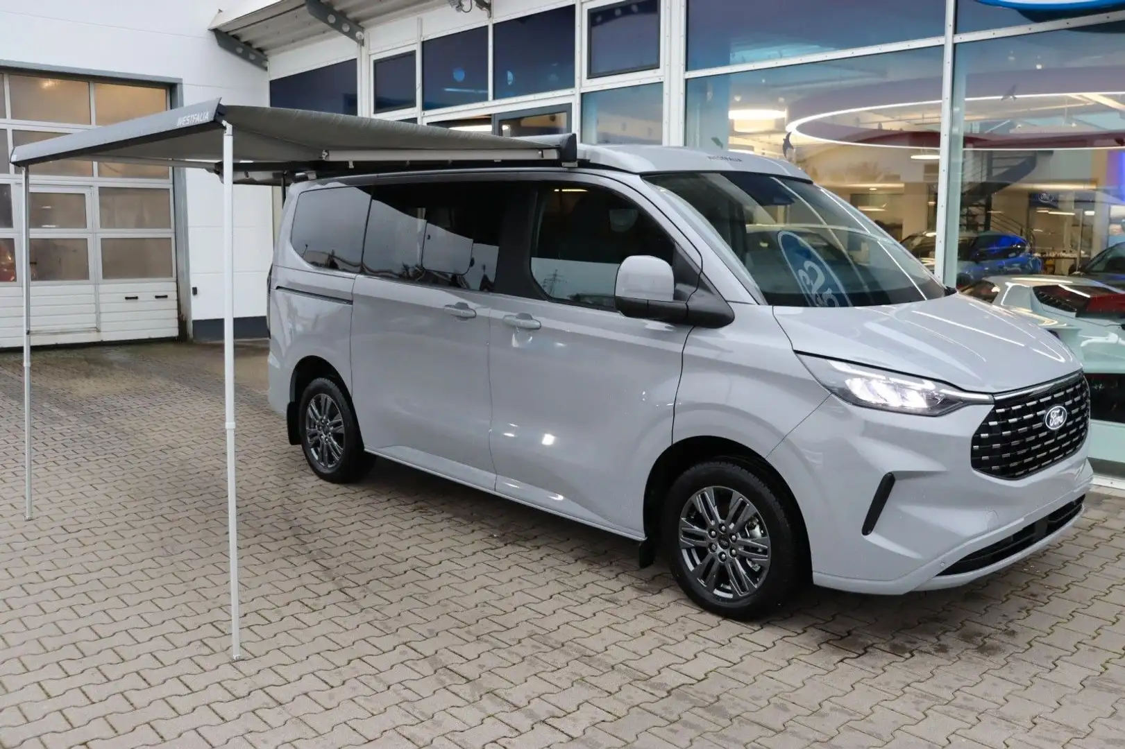 Ford Sonstige Custom Camper NUGGET Titanium 320 L1 0,99% FIN* Grau - 2