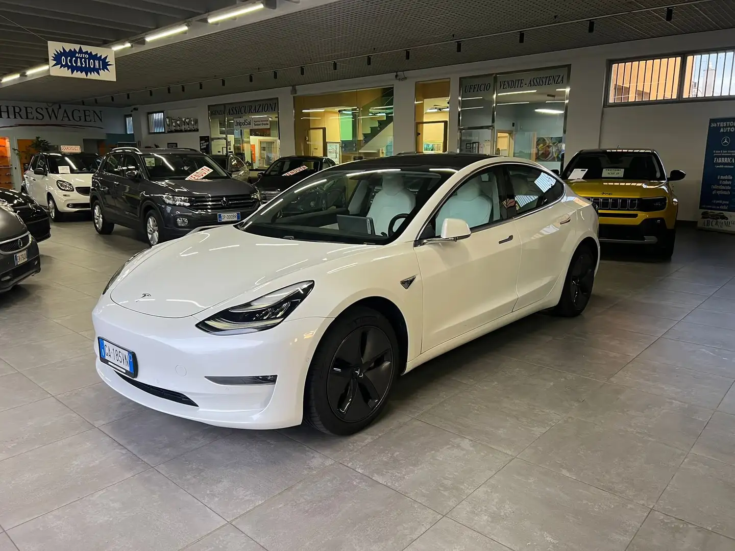 Tesla Model 3 Long Range Dual Motor awd Auto Pilot Bianco - 1