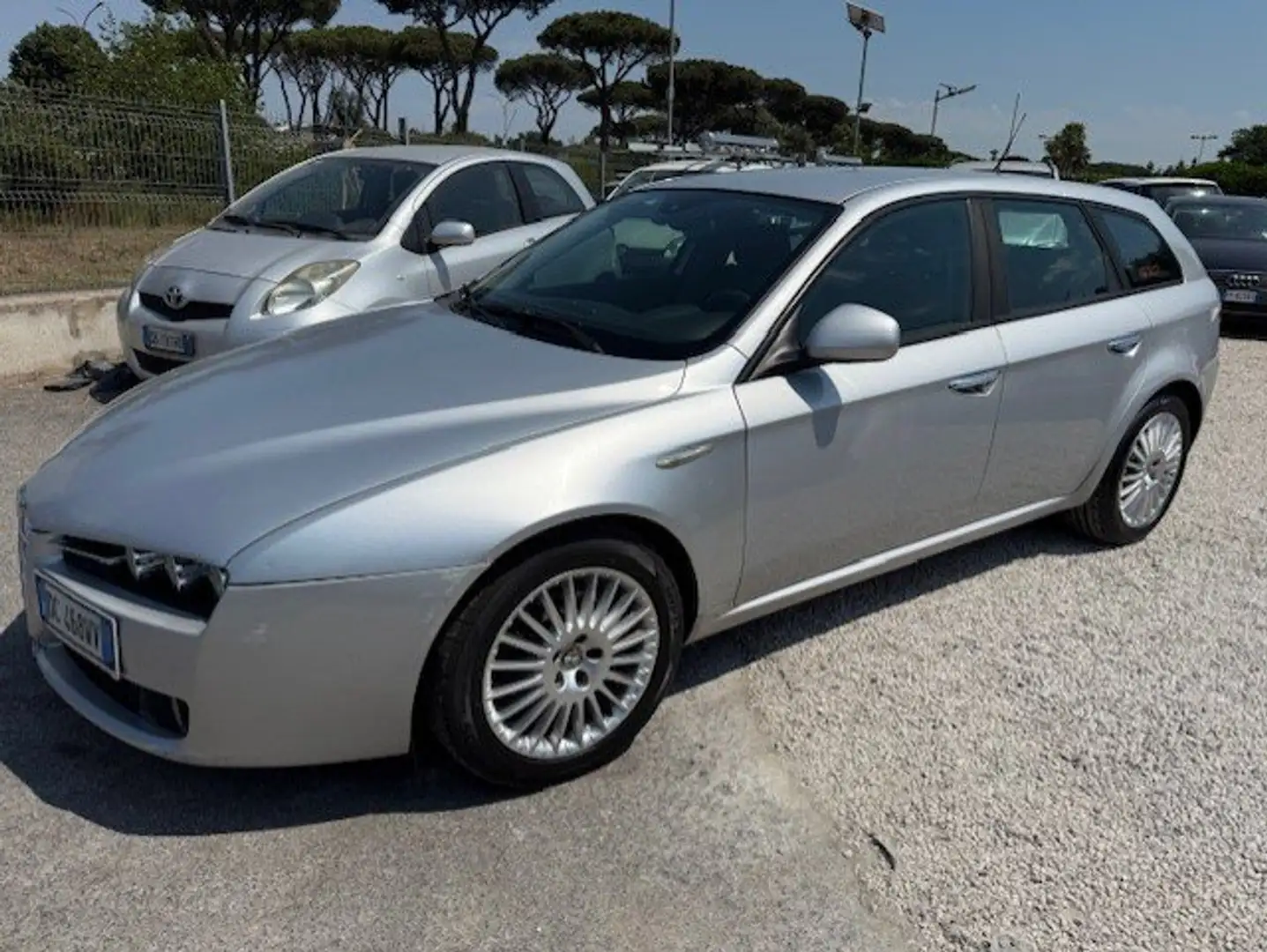 Alfa Romeo 159 159 Sportwagon SW 1.9 jtdm 16v Distinctive 150cv Argento - 2