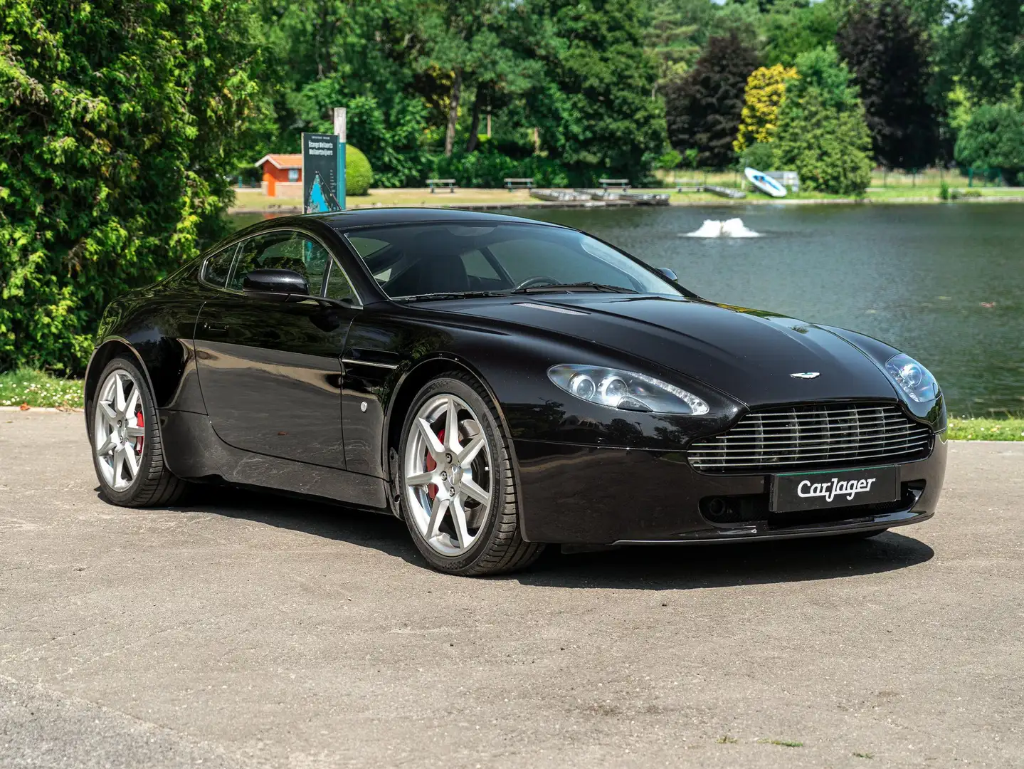 Aston Martin Vantage V8 4.3 Noir - 1