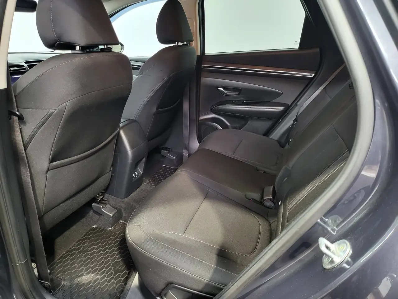 Hyundai TUCSON MHEV Handgeschakeld 2021 138.680 km KeyLess Digitaal Scherm Navi Trekhaak, миниатюра 13