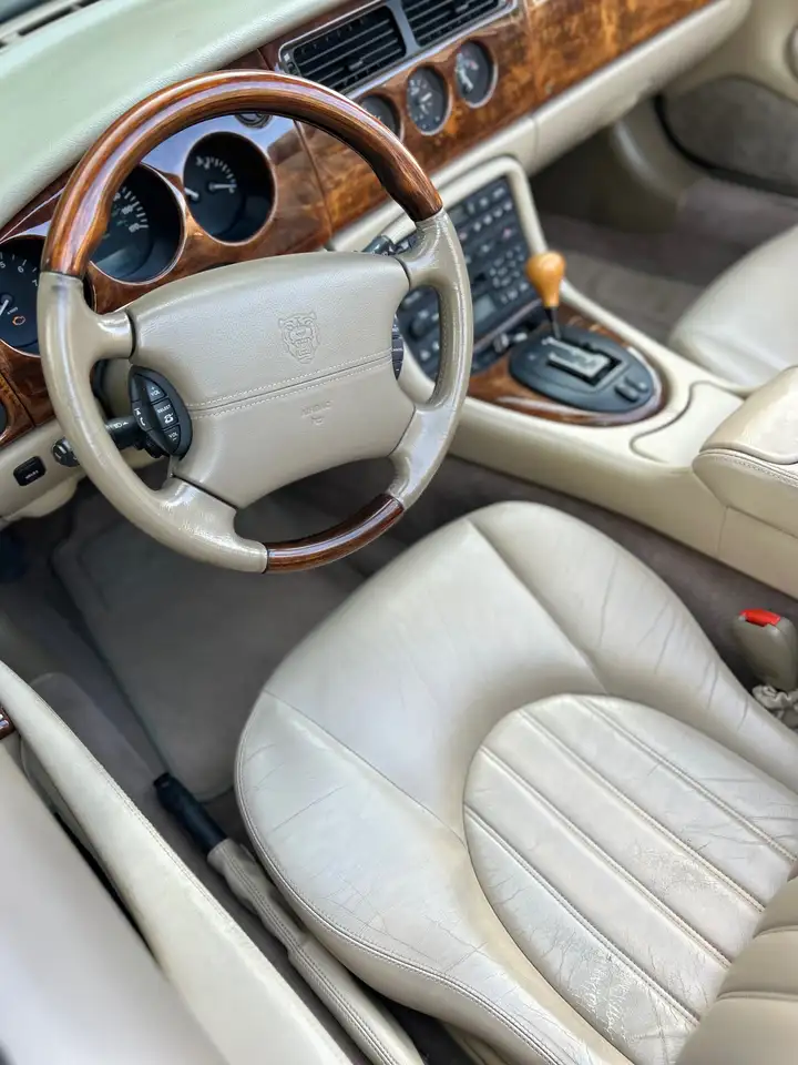 Jaguar XK снимка Jaguar XK