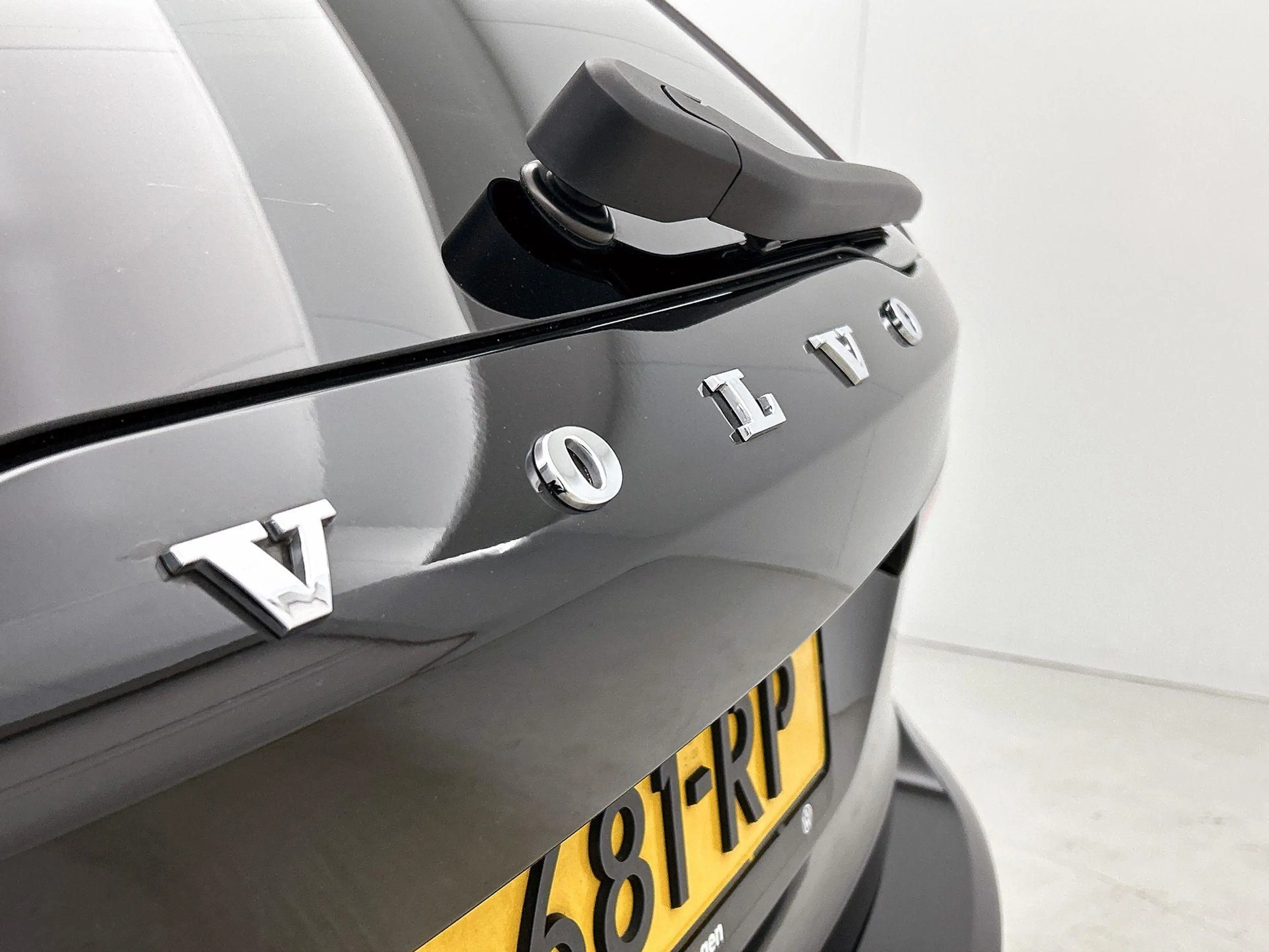 Volvo V90 2.0 B4 Momentum Business — photo 8