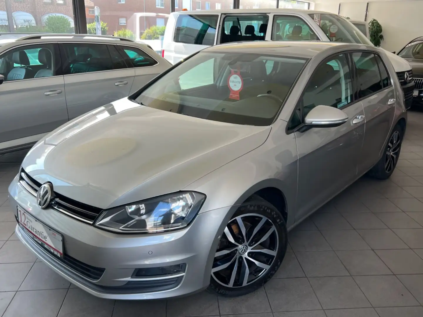 Volkswagen Golf Comfortline Life ~MultiLenkrad~17-Zoll~PDC Zilver - 1